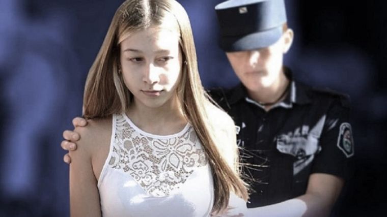 Nahir Galarza al ser detenida Foto: Télam