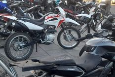 El hombre engañaba a sus víctimas con un proceso previo al remate Foto: X