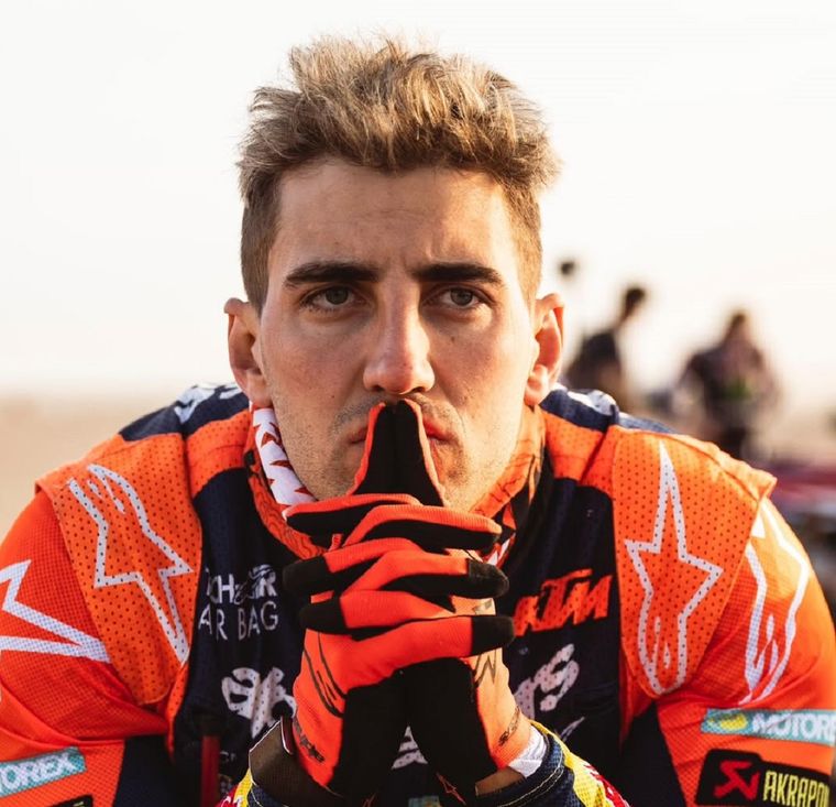 Luciano Benavides perdió el liderazgo en motos a falta de una etapa para el cierre del Dakar 2026.