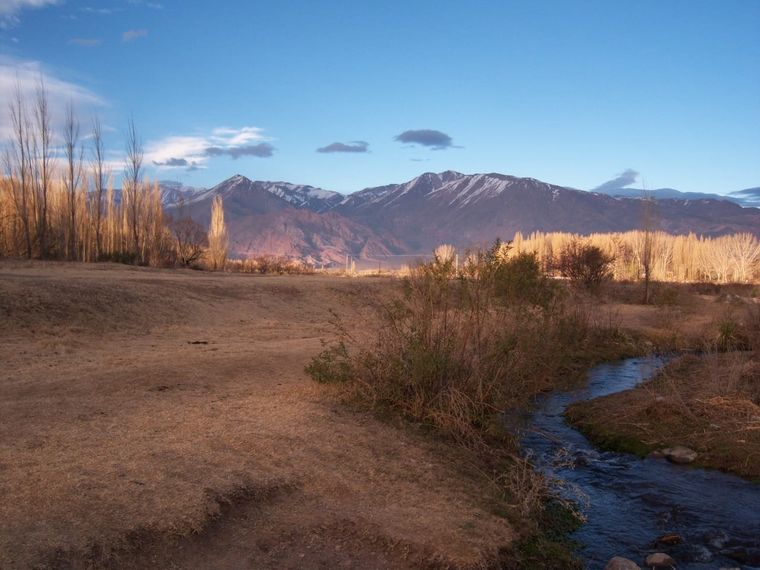 El cuidado del agua y el medio ambiente es uno de los mensajes que buscan transmitir las comunidades indígenas de Mendoza. Foto: Gentileza