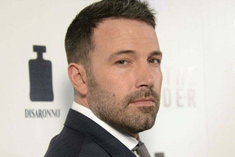 BEN AFFLECK TUVO UN GRAN SUSTO. SU HIJO MENOR CHOCÓ UN AUTO DE ALTA GAMA.