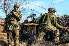 Las tropas de Ucranian se defienden y siguen lanzando drones hacia Rusia. Foto: Efe.