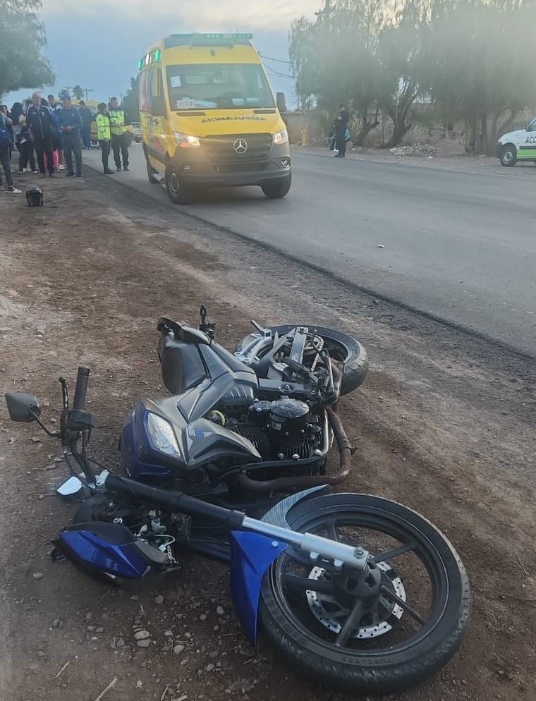 Así quedó la moto de la víctima. Así quedó la moto de la víctima.
