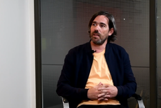 Nicolás Del Caño en la redacción de MDZ Online Foto: Maximiliano Ríos / MDZ Nicolás Del Caño en la redacción de MDZ Online Foto: Maximiliano Ríos / MDZ