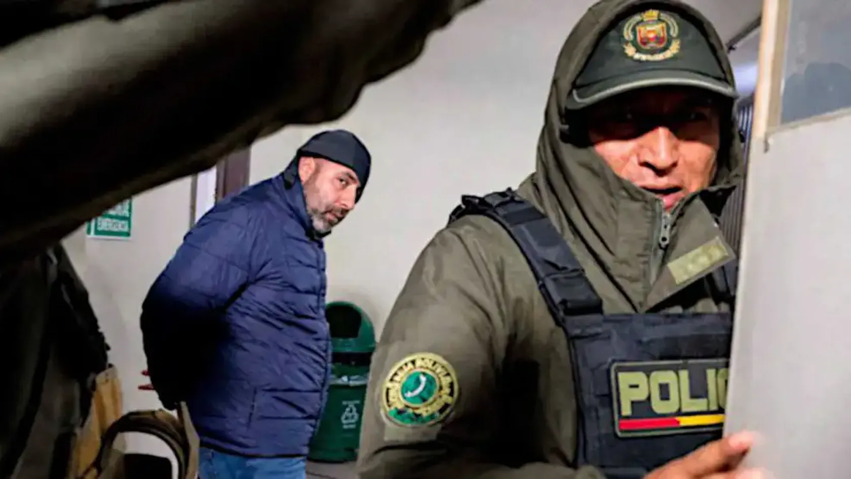 Fernando Cerimedo permanece detenido en Bolivia. Fernando Cerimedo permanece detenido en Bolivia.