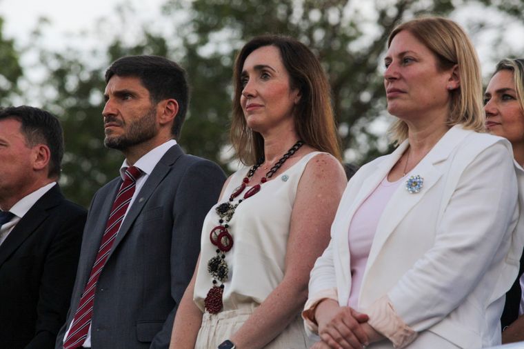 Victoria Villarruel se juntó con Maximiliano Pullaro en medio del tironeo con los gobernadores por la ley ómnibus Foto: Twitter Oficial Victoria Villarruel