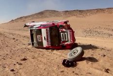 grave accidente de bernhard ten brinke, un candidato entre los autos