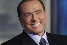 Berlusconi ya tiene 86 años y nunca supo medirse. Foto: CityNews.