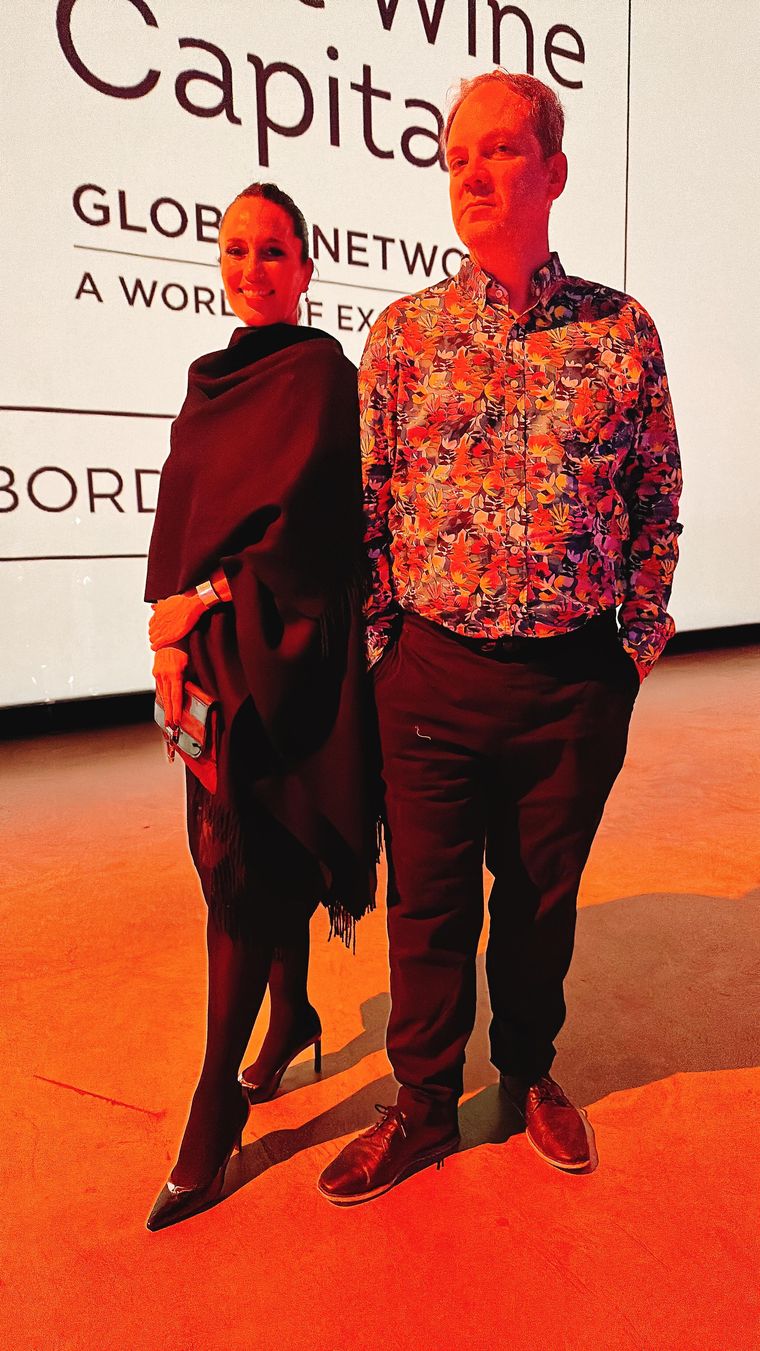 Lore Lorca y Federico Croce, llegando a la degustación. Lore Lorca y Federico Croce, llegando a la degustación.