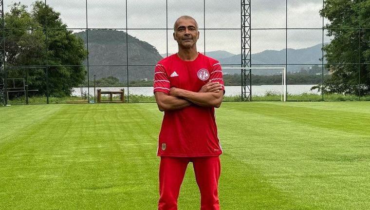 Romario aclaró sus dichos sobre Boca. Foto: Instagram @romariofaria