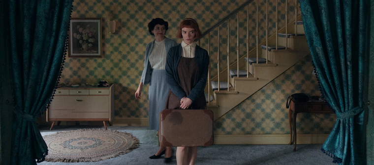 Foto: Vogue - https://media.vogue.mx/photos/5fa481782b8eeeefbed2be91/master/pass/anya-taylor-joy-en-gambito-de-dama-de-netflix.jpg