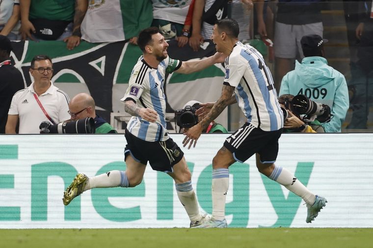 Messi y Di María quieren jugar los Juegos Olímpicos si la Sub 23 clasifica. Foto: EFE