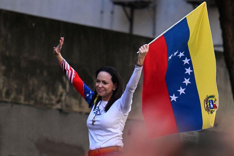 María Corina Machado ganó la primarias de la oposición en 2023 con un apoyo abrumador, pero el Consejo Nacional Electoral no le permitió postularse a la elección presidencial.