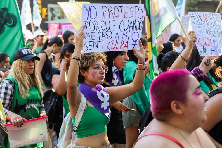 El Día Internacional de la Mujer es una fecha emblema para alzar la voz de las luchas feministas. Foto: Santiago Tagua