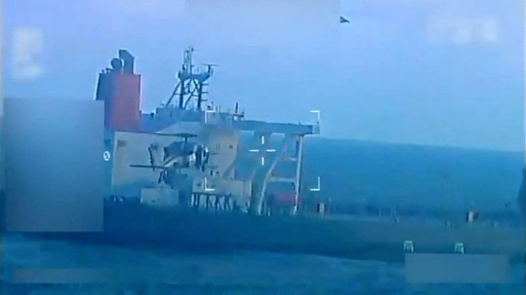 Las tropas de EE.UU. abordaron un petrolero en aguas cercanas a Venezuela, según Washington.