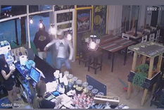 video: asi robaron en una cafeteria de san martin y se llevaron $240.000