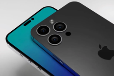 Inicialmente, la pantalla del dispositivo mostraba el logo de Apple. Sin embargo, cuando el sistema operativo se activó se dio con una sorpresa. Foto: bgr