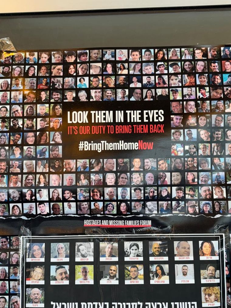 Rehenes y familiares desaparecidos. Rehenes y familiares desaparecidos.