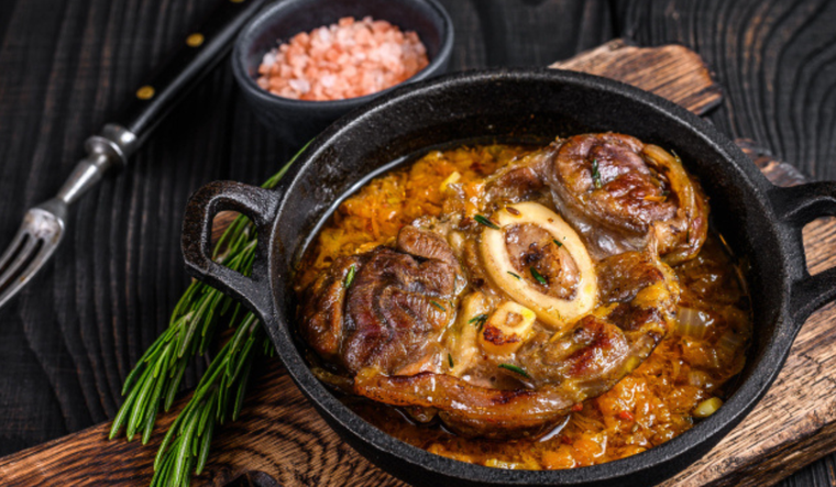 Delicias de la cocina italiana: ossobuco con gremolata paso a paso Foto: Shutterstock