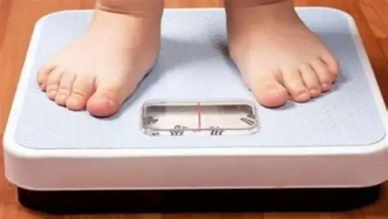 La obesidad no es un cuerpo que pesa más.&nbsp;Es una historia que pesa más.