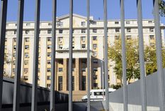 oficial: mendoza pagara los aguinaldos estatales desde septiembre