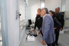 cornejo, el gobernador que esta confiado mientras junta votos para milei