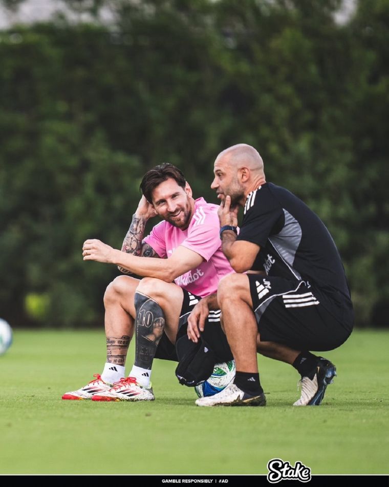 Mascherano desmintió un supuesto cruce con Lionel Messi. Foto: @WeAreMessi Mascherano desmintió un supuesto cruce con Lionel Messi. Foto: @WeAreMessi