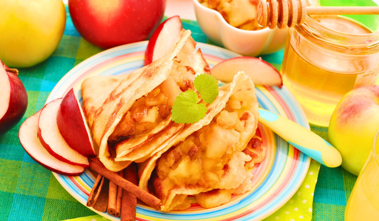 Saborea la dulzura: crepes rellenos de manzana para todos los gustos Foto: Shutterstock