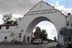 La mujer tardó 22 horas para llegar a nuestra provincia y denunció malos tratos y condiciones inhumanas en los controles Foto: ALF PONCE / MDZ