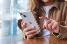 El Apple iPhone 14 vuelve a destacarse en Mercado Libre con precio rebajado y financiación.