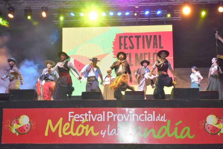 Festival del Melón y la Sandía es en enero. Festival del Melón y la Sandía es en enero.