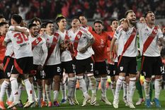 Lejos de la pelea por el título en la Liga Profesional, el único invicto de la Copa Libertadores apunta de lleno el certamen continental. Foto: Fotobaires