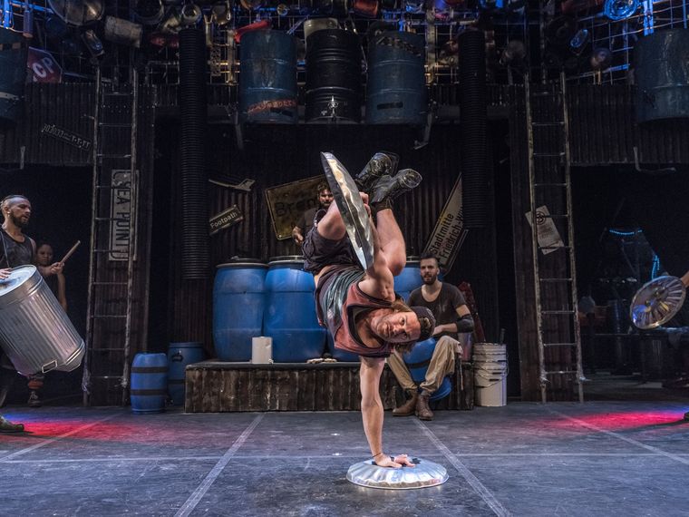 El grupo de percusión escénica STOMP vuelve a la Argentina. El grupo de percusión escénica STOMP vuelve a la Argentina.