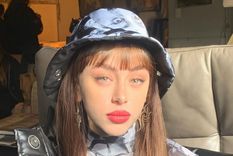 Nicki Nicole se anima a exponer su estilo a través de una gorra retro Foto: Instagram