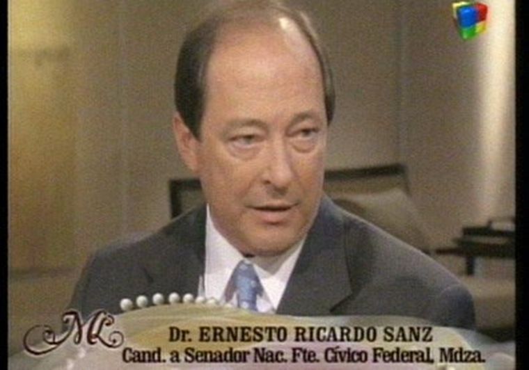 Sanz estuvo invitado a almorzar.