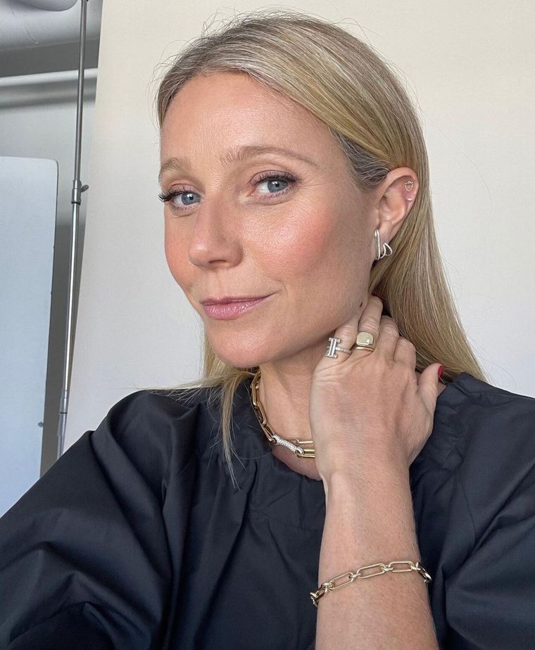 La inspiración para usar jeans es Gwyneth Paltrow, la actriz de 50 años que elige los vaqueros más combinables Foto: Instagram