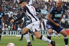 El Lobo se hizo fuerte de local y se llevó el clásico del Parque ante la Lepra. El Lobo se hizo fuerte de local y se llevó el clásico del Parque ante la Lepra.