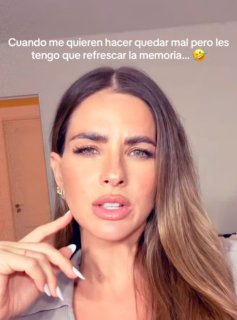 La China Suarez bloqueó a la cantante. La China Suarez bloqueó a la cantante. 