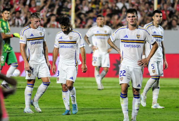 Kevin Zenón fue el principal apuntado por los memes. Foto: Fotobaires