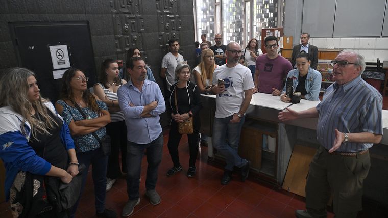 Keno hoy da visitas guiadas en el Espacio de la Memoria. Keno hoy da visitas guiadas en el Espacio de la Memoria.