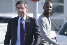 bartomeu desmintio el rumor que se habia instalado en barcelona