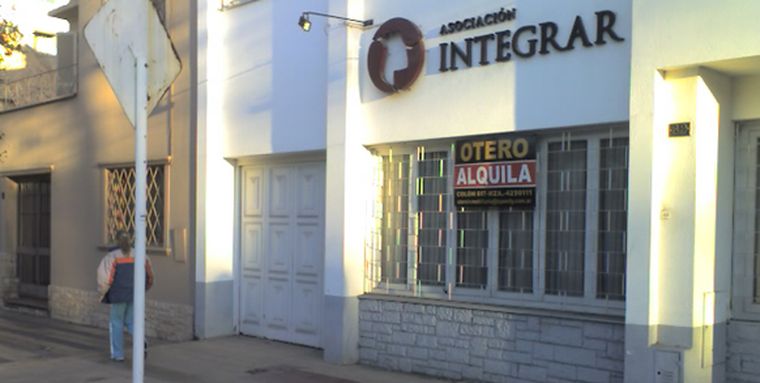 Así luce la abandonada sede de Integrar.