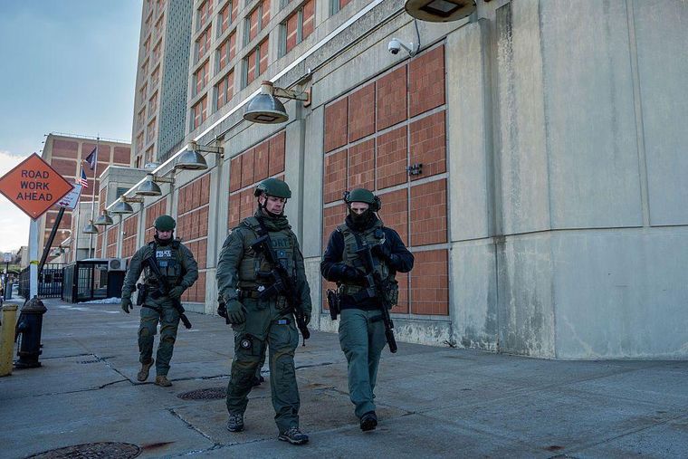 La vigilancia en el MDC de Brooklyn es estricta y ha sido reforzada en las últimas.