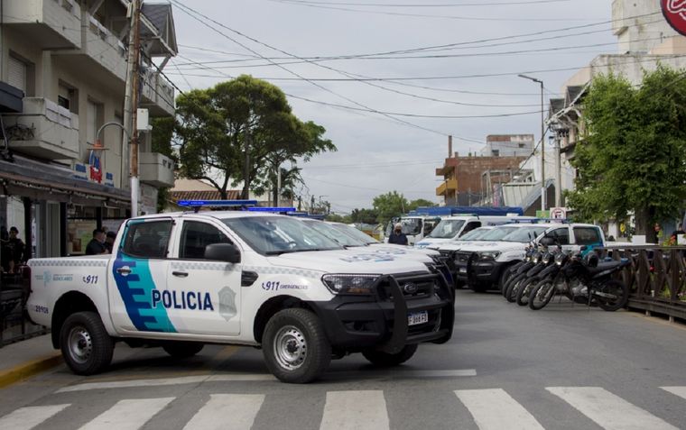 Cuatro policías de la Bonaerense fueron detenidos en Villa Gesell Foto: Gentileza