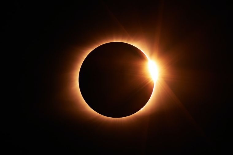 La estepa de la Patagonia salvaje será el lugar elegido para ser testigos del eclipse anular del próximo 2 de octubre. Foto: Shutterstock