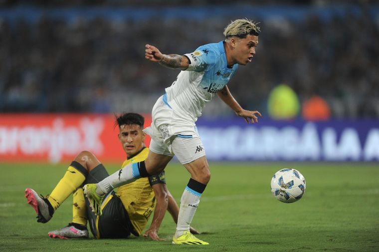 Juan Fernando Quintero marcó un golazo de tiro libre. Foto: Foto Baires