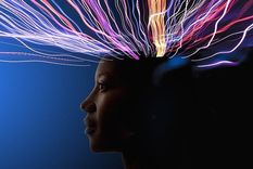 El cerebro humano tiene unas 80.000 millones de neuronas que forman redes o circuitos. Foto: GETTY IMAGES