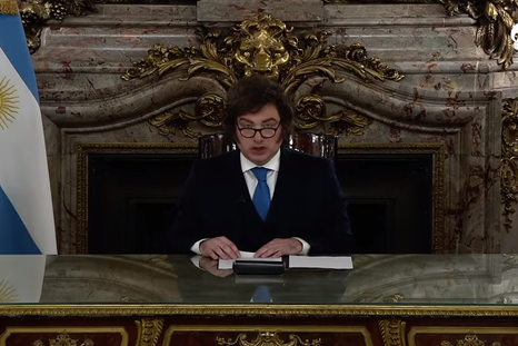 Javier Milei confirmó que enviará al Congreso un proyecto para reformar el mercado de capitales. Javier Milei confirmó que enviará al Congreso un proyecto para reformar el mercado de capitales.