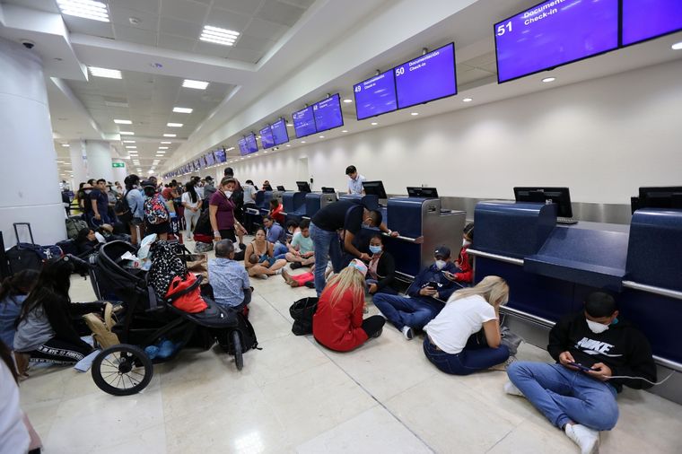 Los argentinos varados en el exterior, en su gran mayoría, están viviendo horas de desesperación y angustia