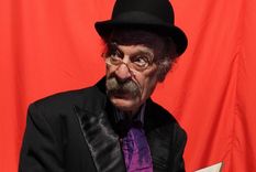 ecuador rinde homenaje al gran ernesto suarez